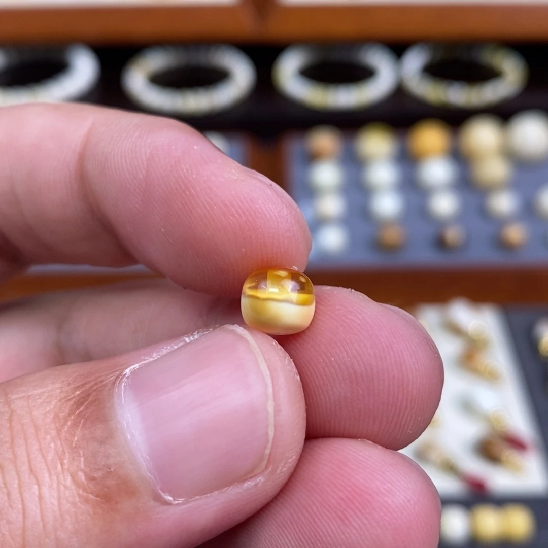 蜜蜡未镶嵌裸石配饰老型聚宝盆尺寸7.1