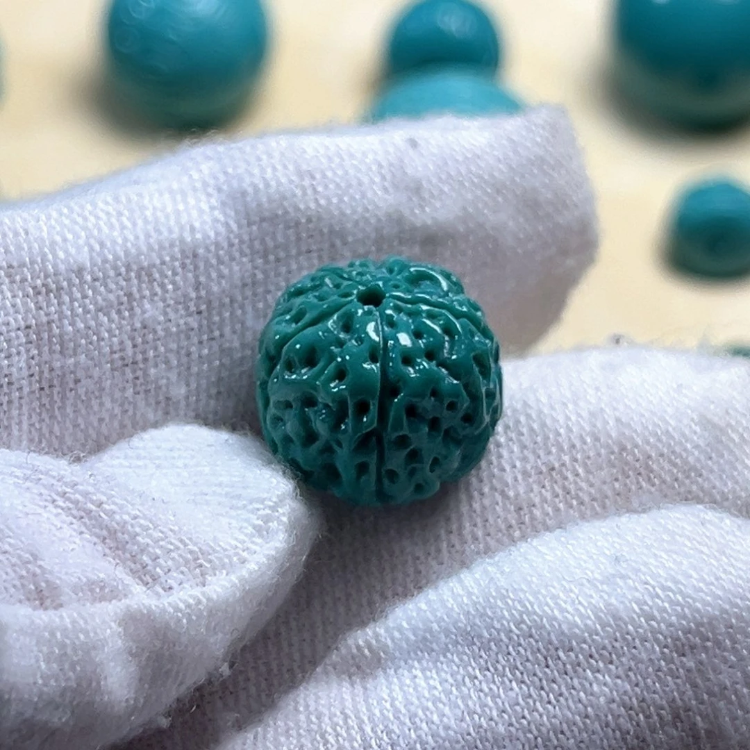 未镶嵌绿松石金刚