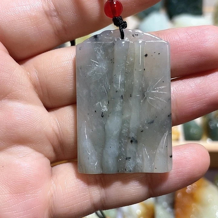 岫玉吊坠(不含链)未镶嵌