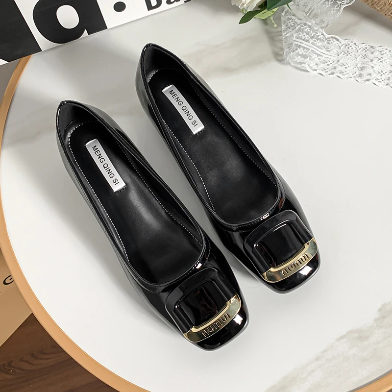 内增高5CM小个子漆皮单鞋女2025新款黑色通勤工作鞋软底小码女鞋