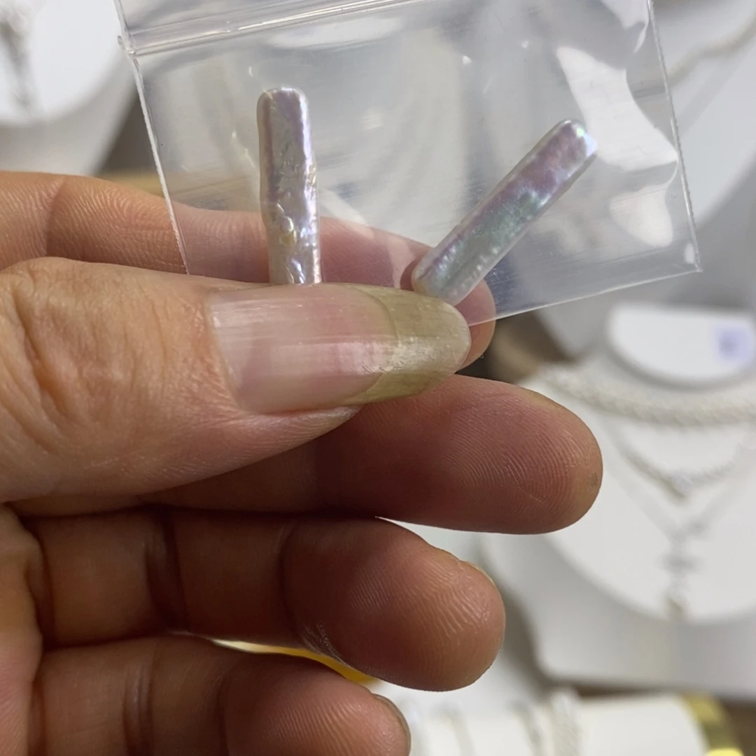 银S925镶嵌淡水珍珠耳饰