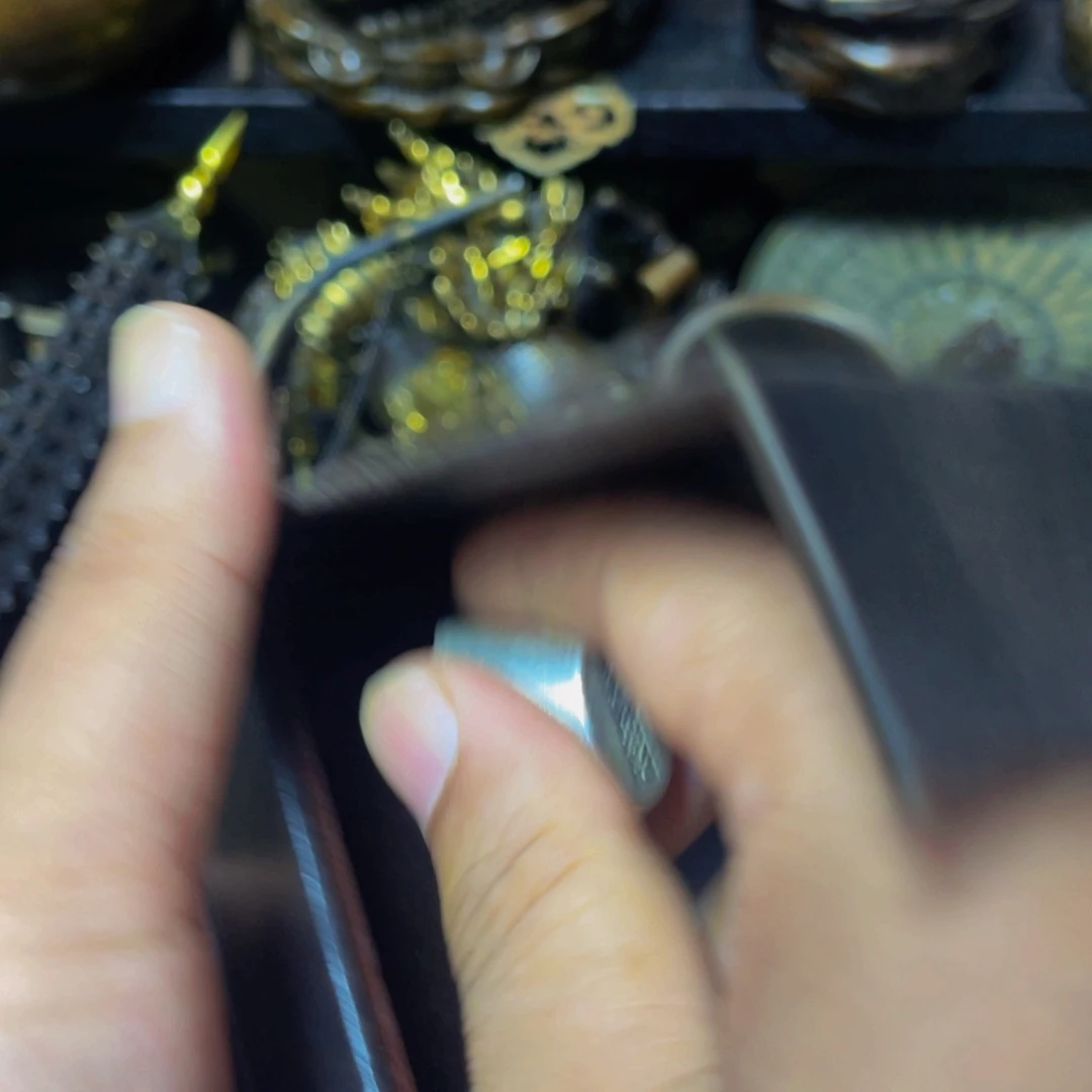 铜器精美。点击下单