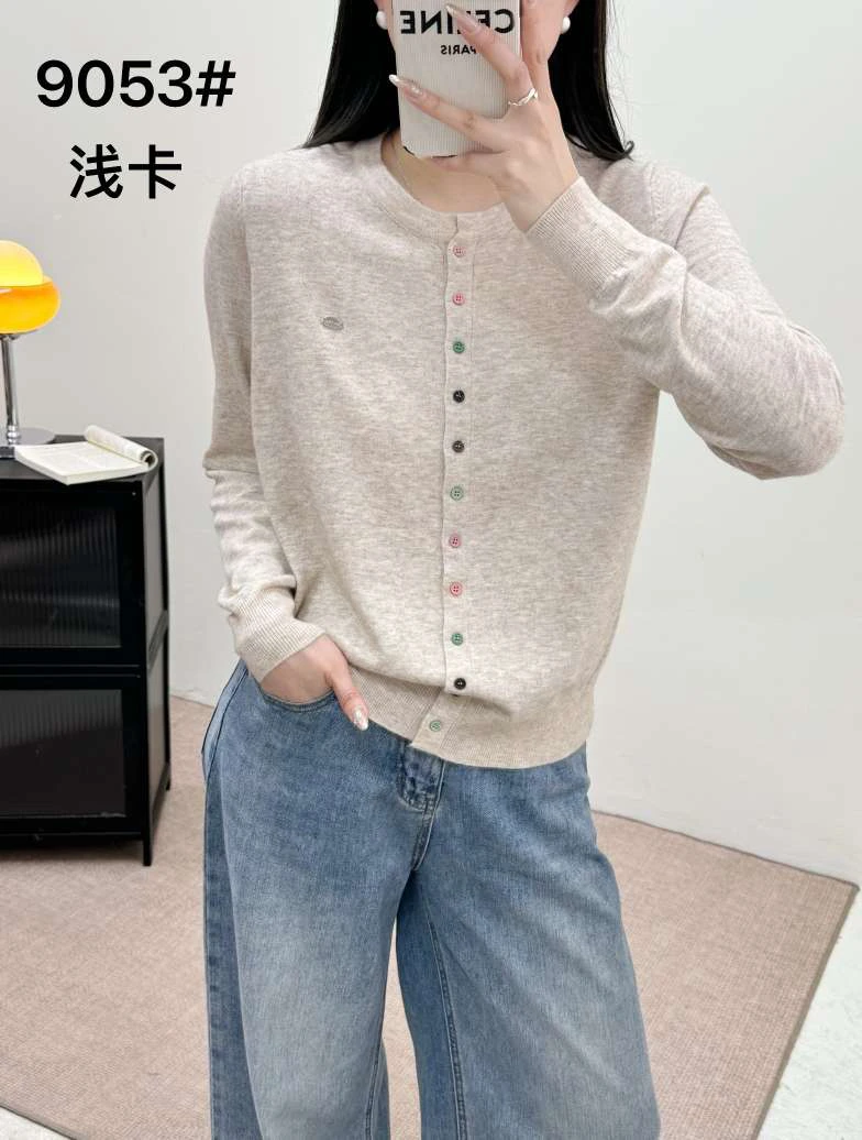 气质短款时尚常规毛衣薄款女宽松宽松型图案衫