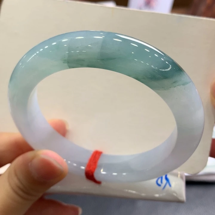 翡翠手镯未镶嵌6号