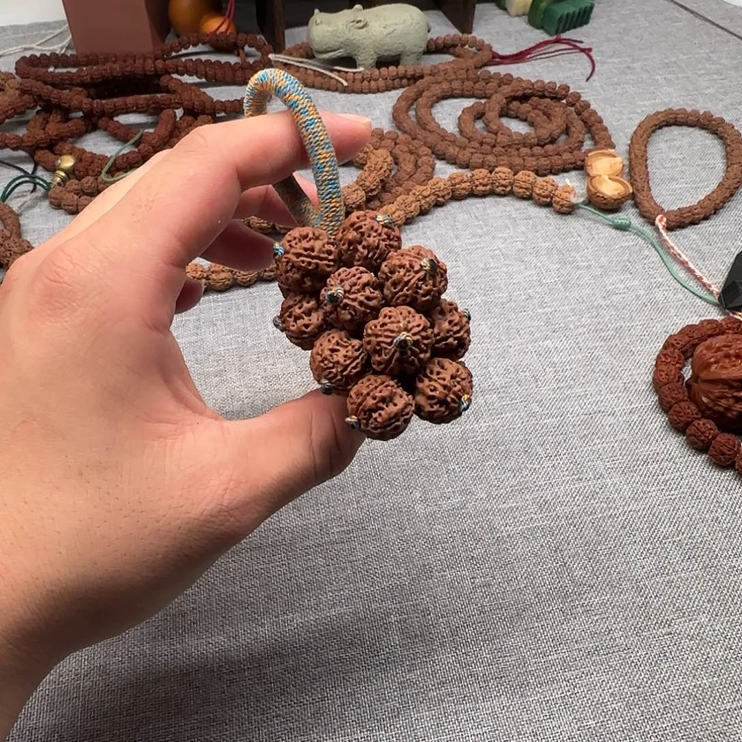 金刚菩提吊坠葡萄串