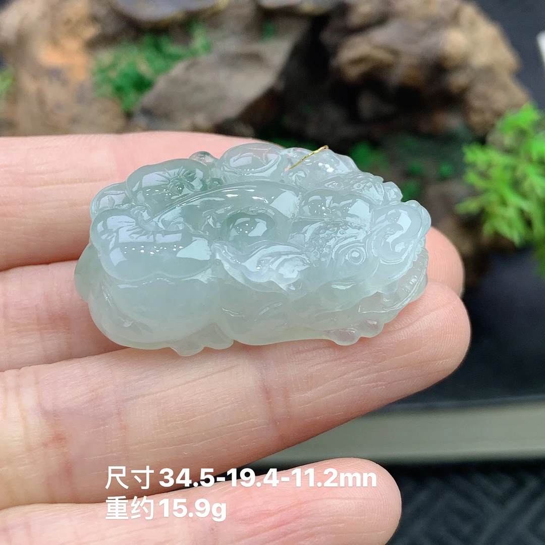 天然缅甸A货翡翠糯化起胶飘花口含珠招财如意貔貅吊坠