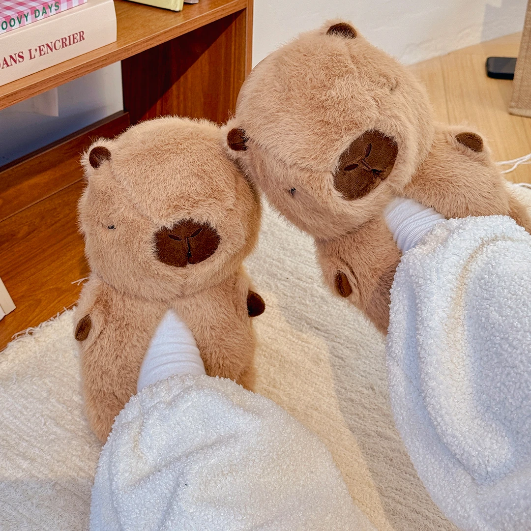 包跟毛绒卡皮巴拉玩偶棉鞋情侣少女2025冬季新款厚底保暖拖鞋可爱