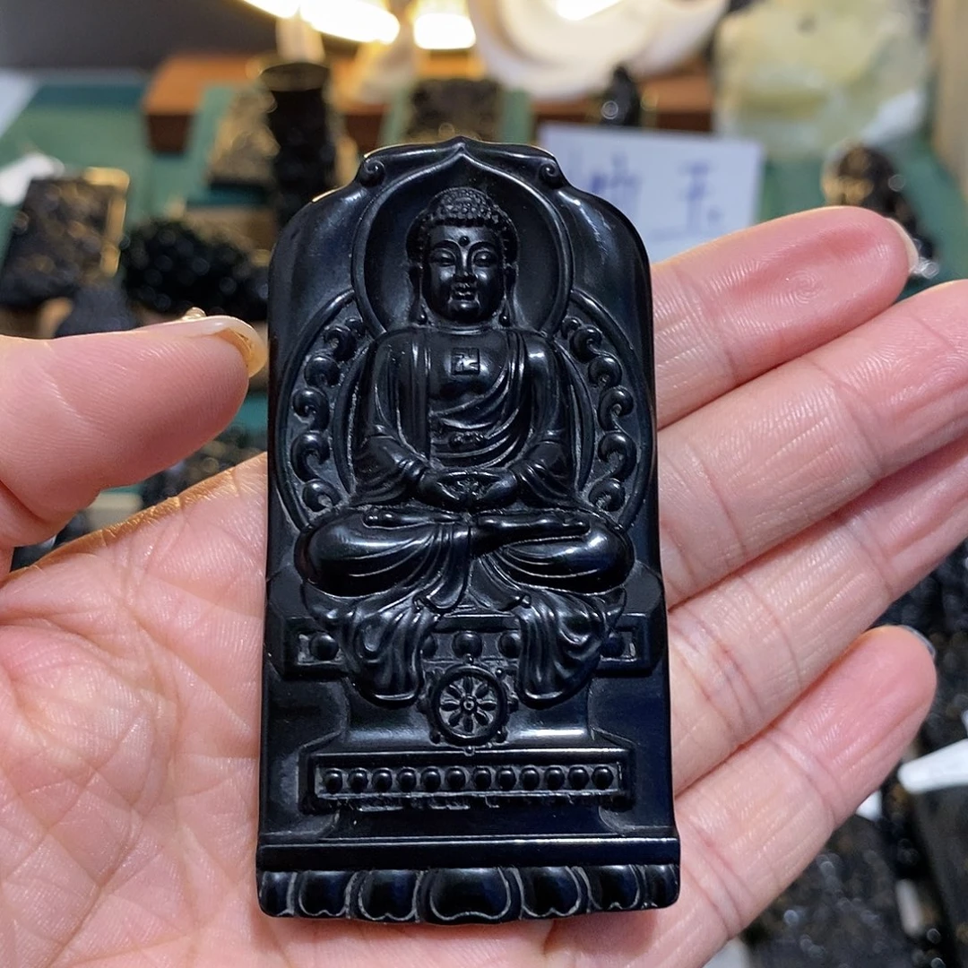 辉***哥蛇纹石玉未镶嵌颈饰