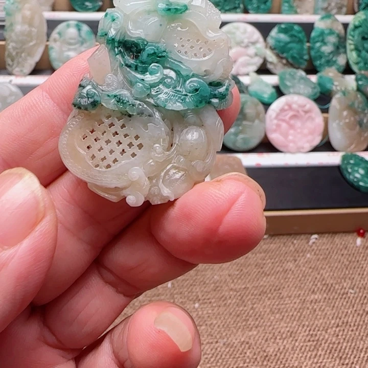 美***生独山玉未镶嵌吊坠(不含链)