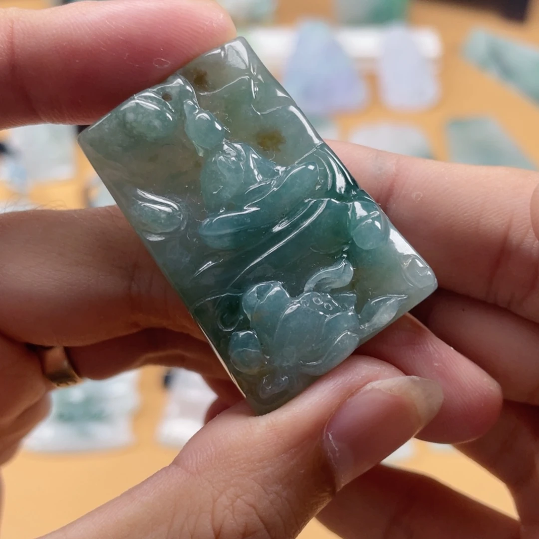 颈饰未镶嵌翡翠翡翠
