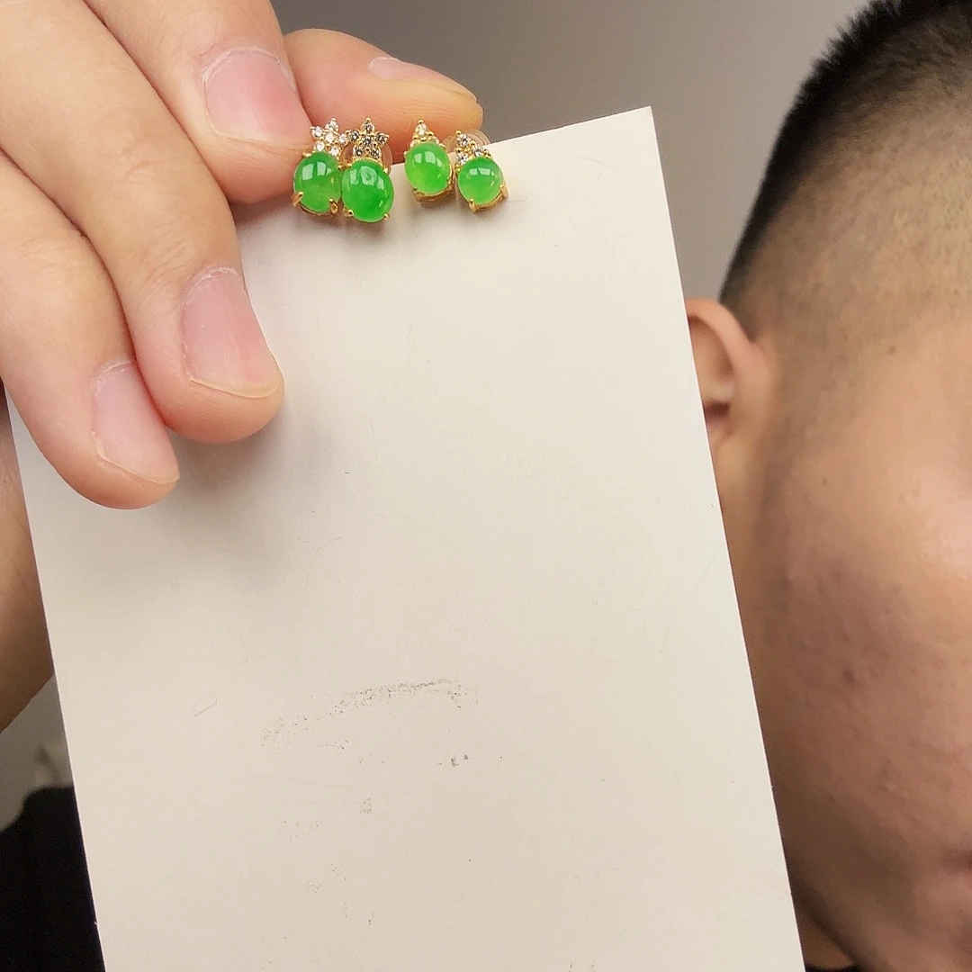 翡翠未镶嵌颈饰多样性发货只发一对