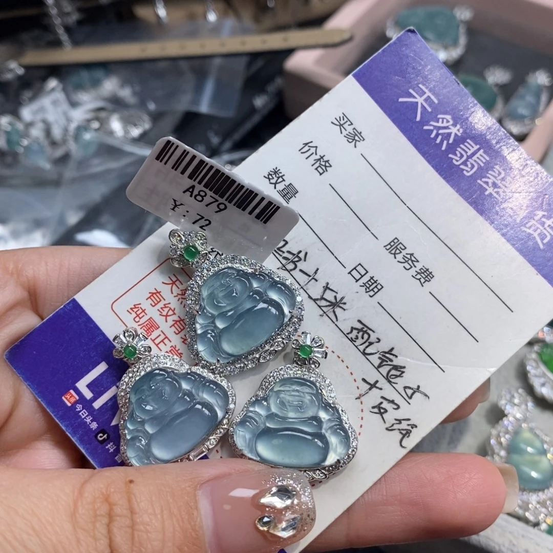 翡翠颈饰银S925镶嵌?****?翡翠分担3个佛公