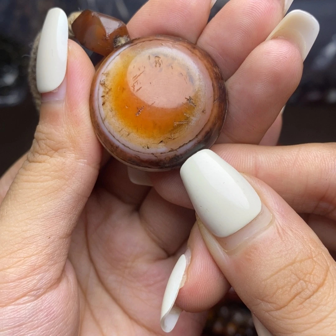 未镶嵌颈饰玛瑙/玉髓