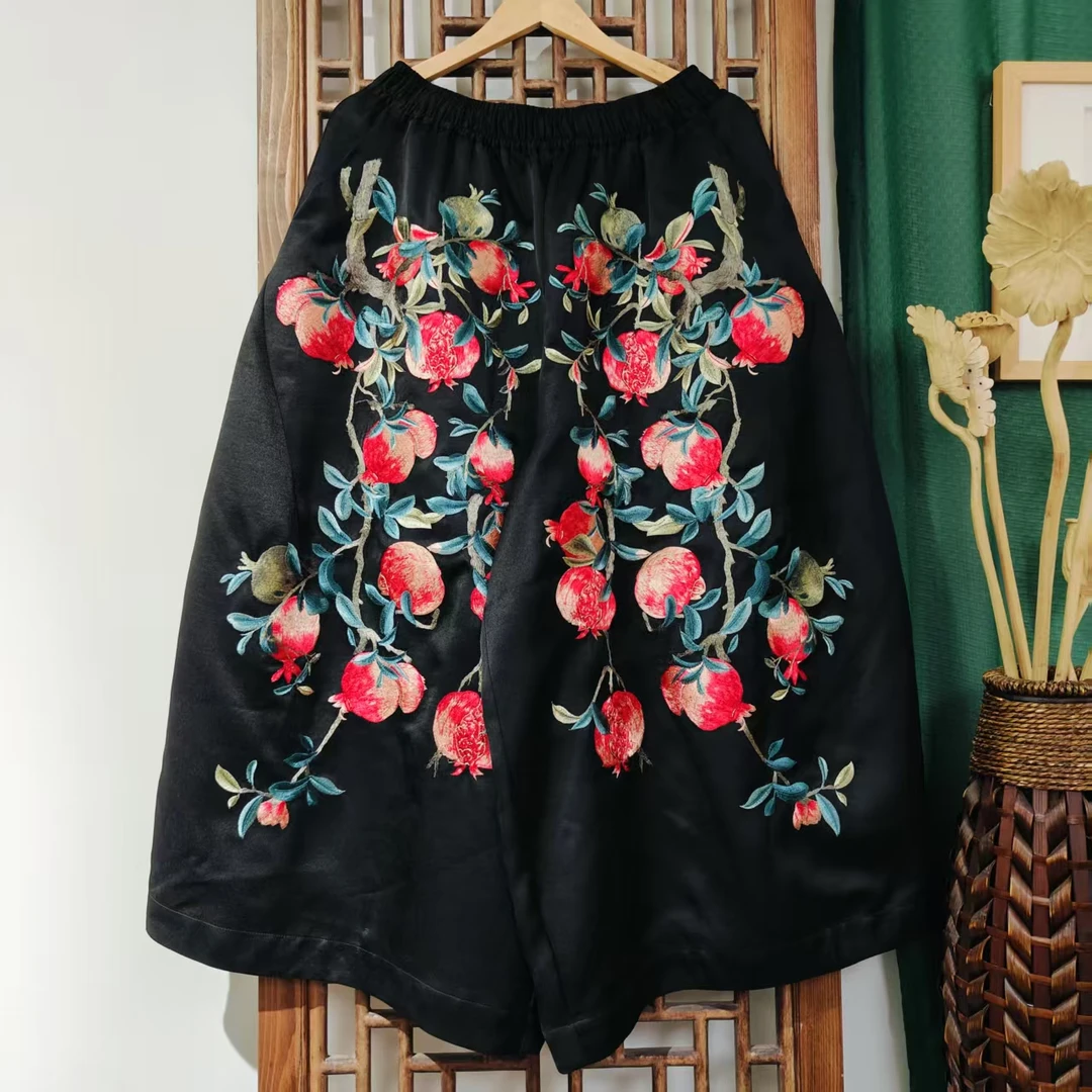 （SK5702）凤徕兮私人定制黑色光板底红石榴刺绣全松紧加衬花苞裤