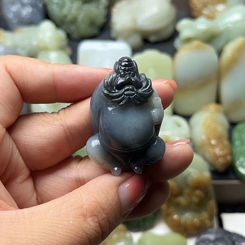 颈饰未镶嵌和田玉浪*哥