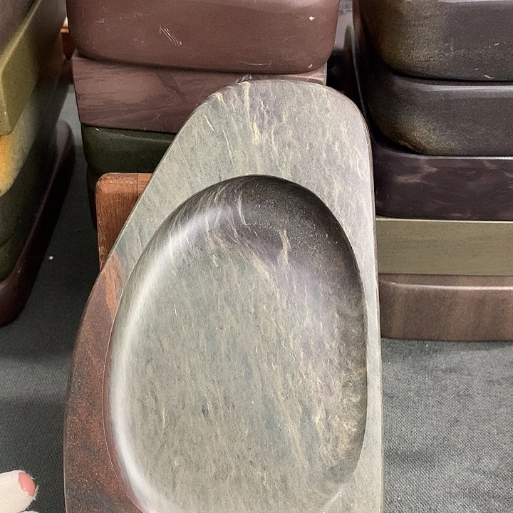 广东肇庆原石端砚