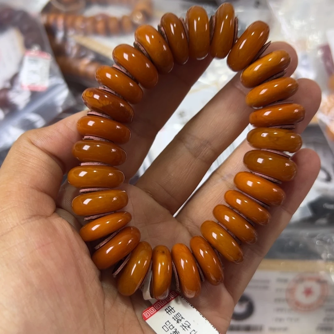 未镶嵌琥珀珠宝奇石79