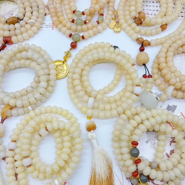 白色系菩提根消业108颗手持流苏古风文玩车挂念珠