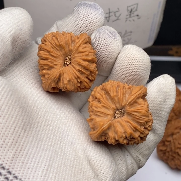 把件文玩核桃东**日福利南疆石