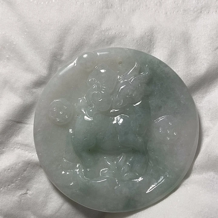 翡翠裸石翡翠羊牌