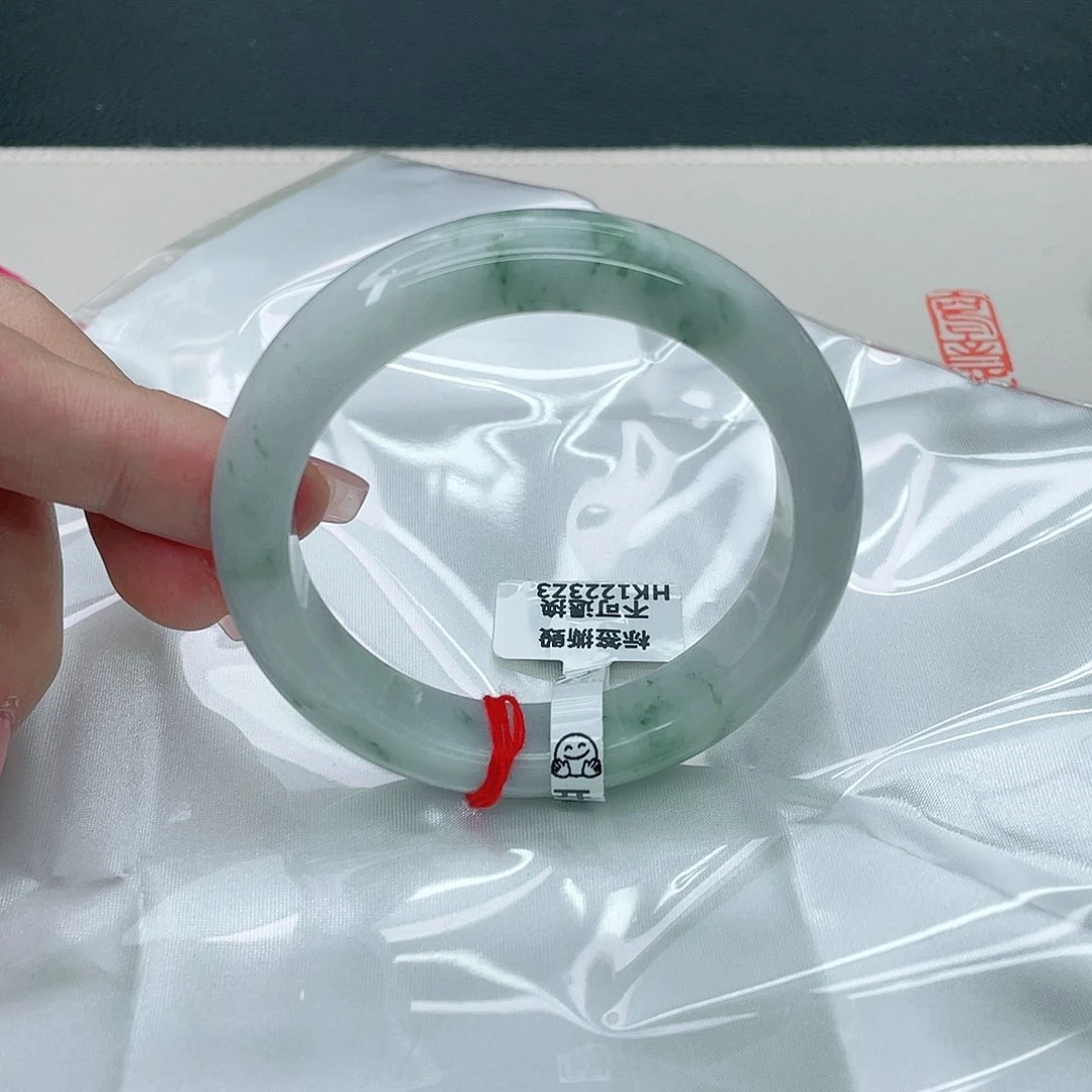 翡翠手镯未镶嵌正54.5