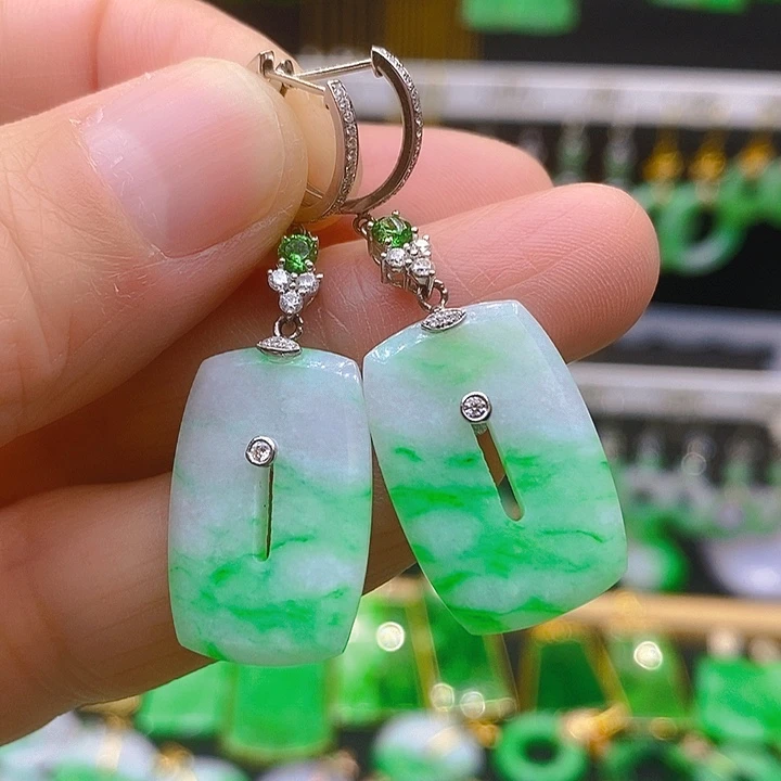 翡翠耳饰18K金镶嵌耳坠