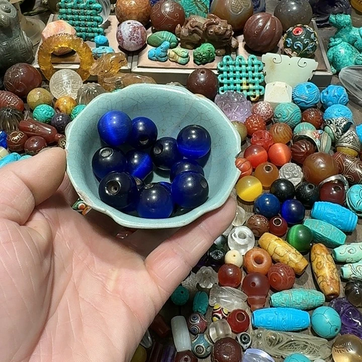 摆件张*瓷器艺术展区
