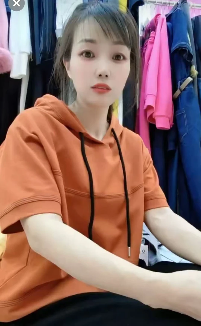 【靓亦菲梵优选】休闲时尚百搭连帽棉T