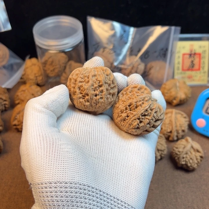 文玩核桃吊坠随机文玩核桃