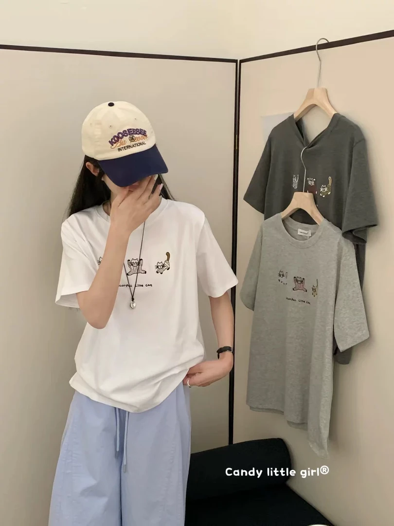 562新款小猫简约短袖
