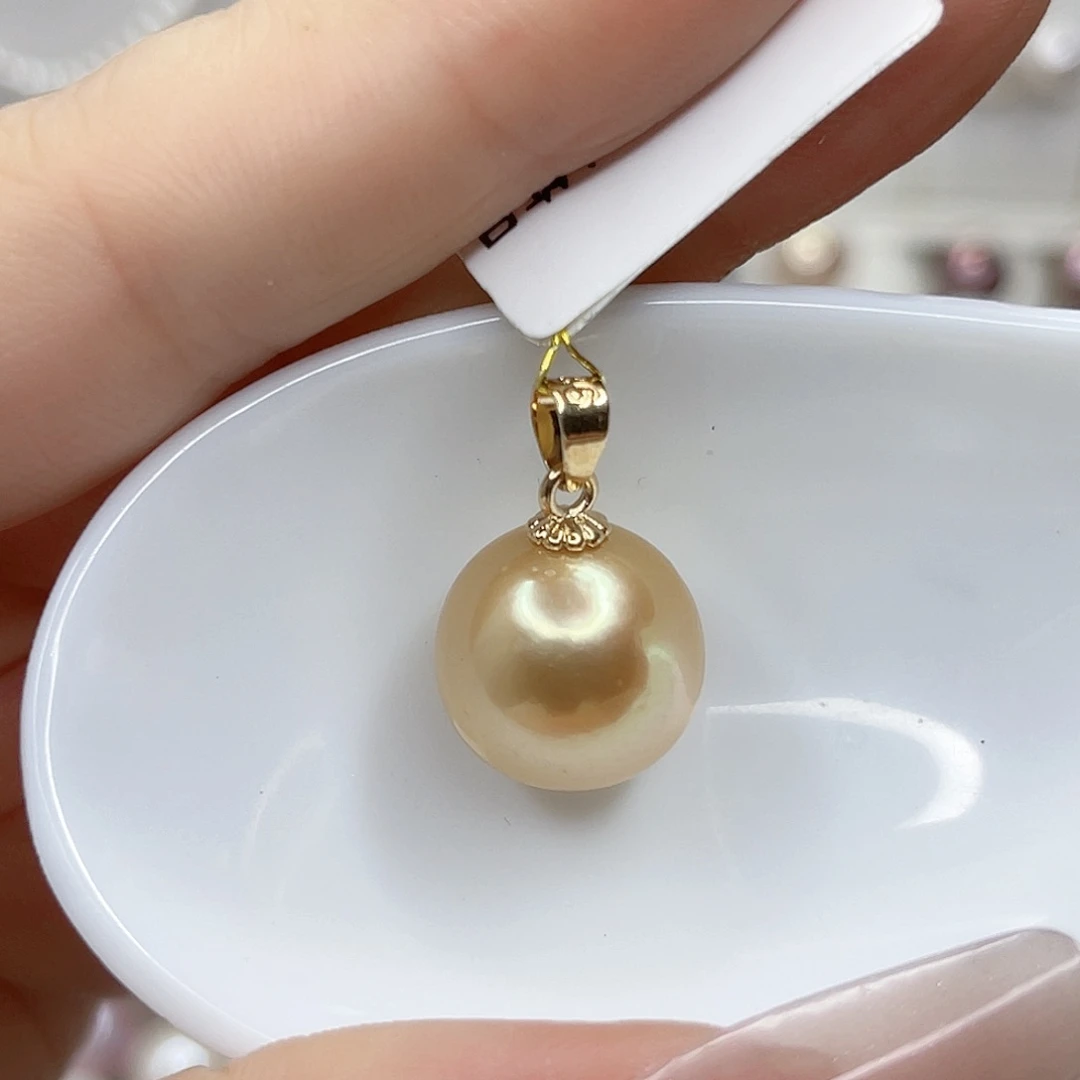 淡水珍珠合金吊坠(赠链)