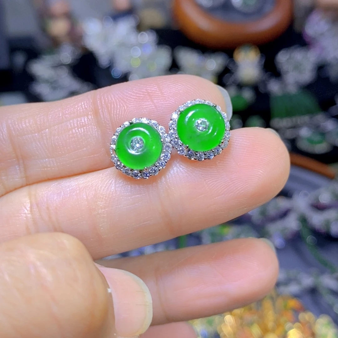 翡翠颈饰银S925镶嵌天然翡翠