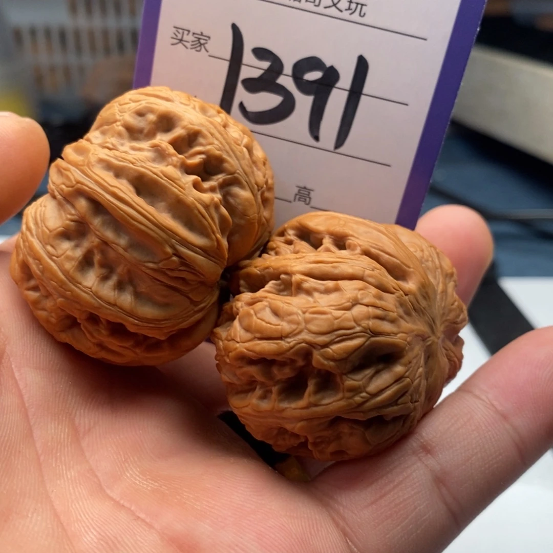 文玩核桃吊坠1391