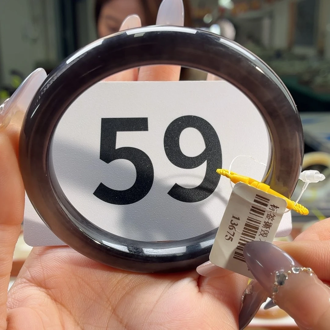 和田玉手镯未镶嵌纹纹