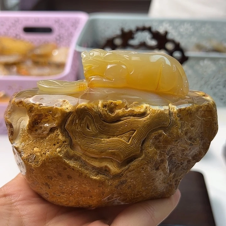 玛瑙/玉髓颈饰未镶嵌