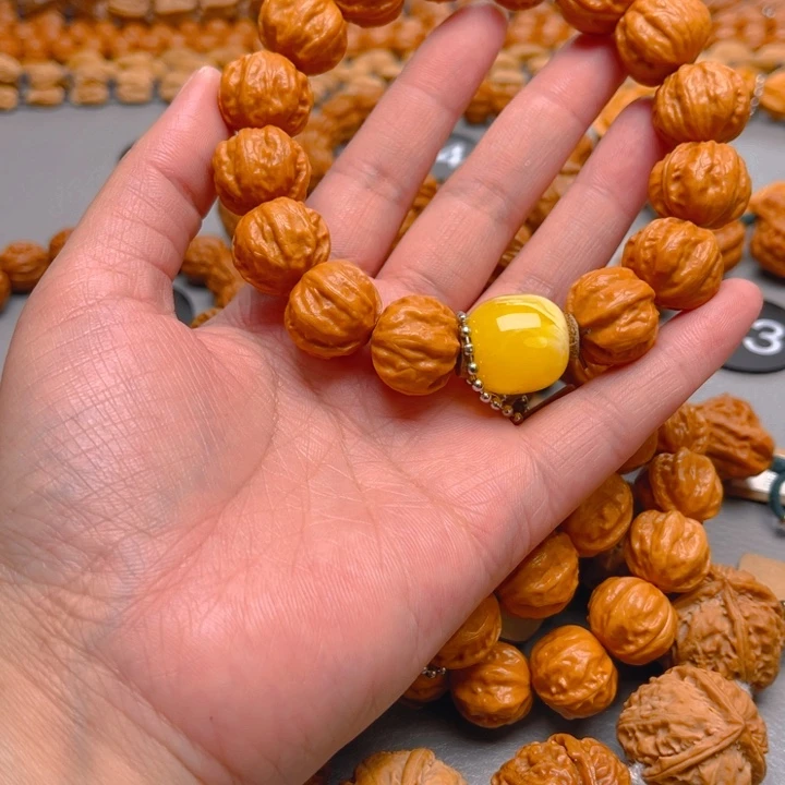 君***.吊坠文玩核桃核桃手串