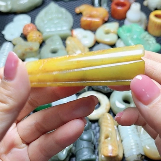 白玉菩提吊坠摆件