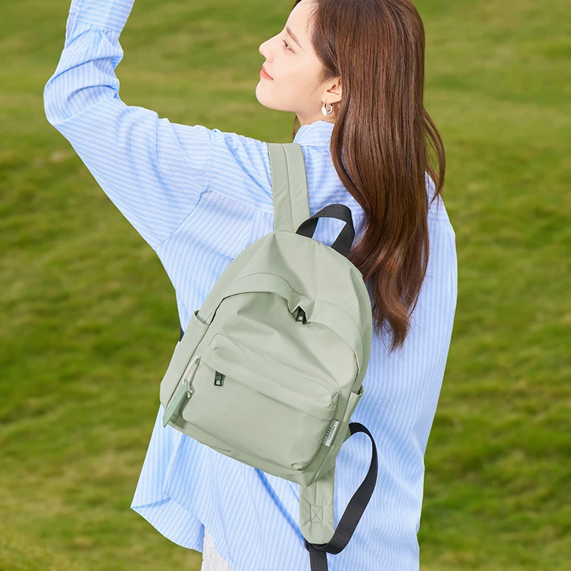 莱夫【秋冬出游】帽檐包2025新款户外休闲书包轻便周末出游双肩包