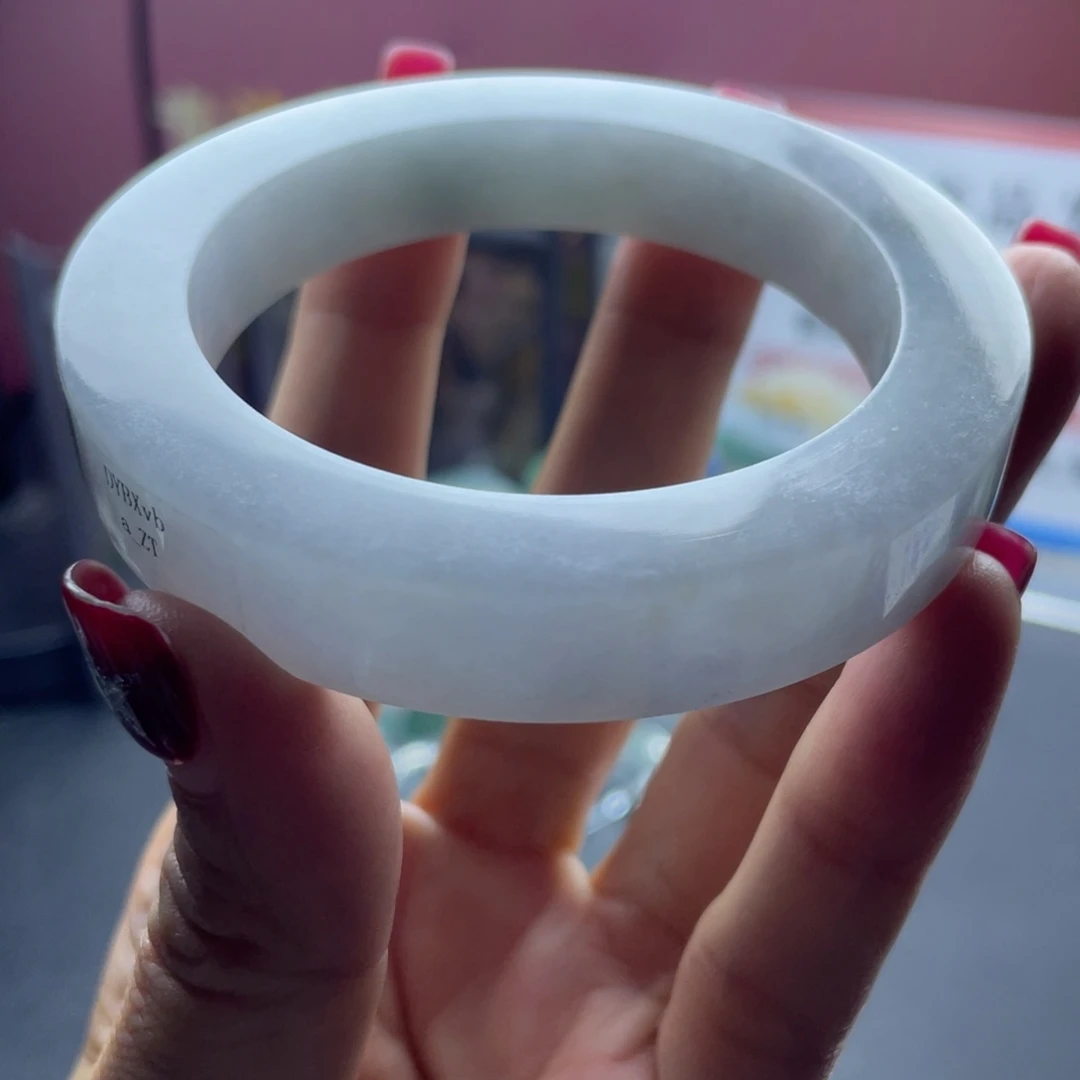 定制翡翠未镶嵌A翡翠多样性发一多样性