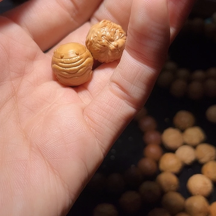 吊坠猴头核桃犬王