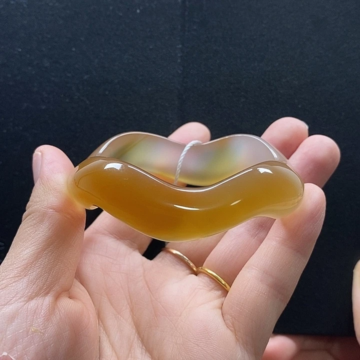 玛瑙/玉髓未镶嵌手镯55.7