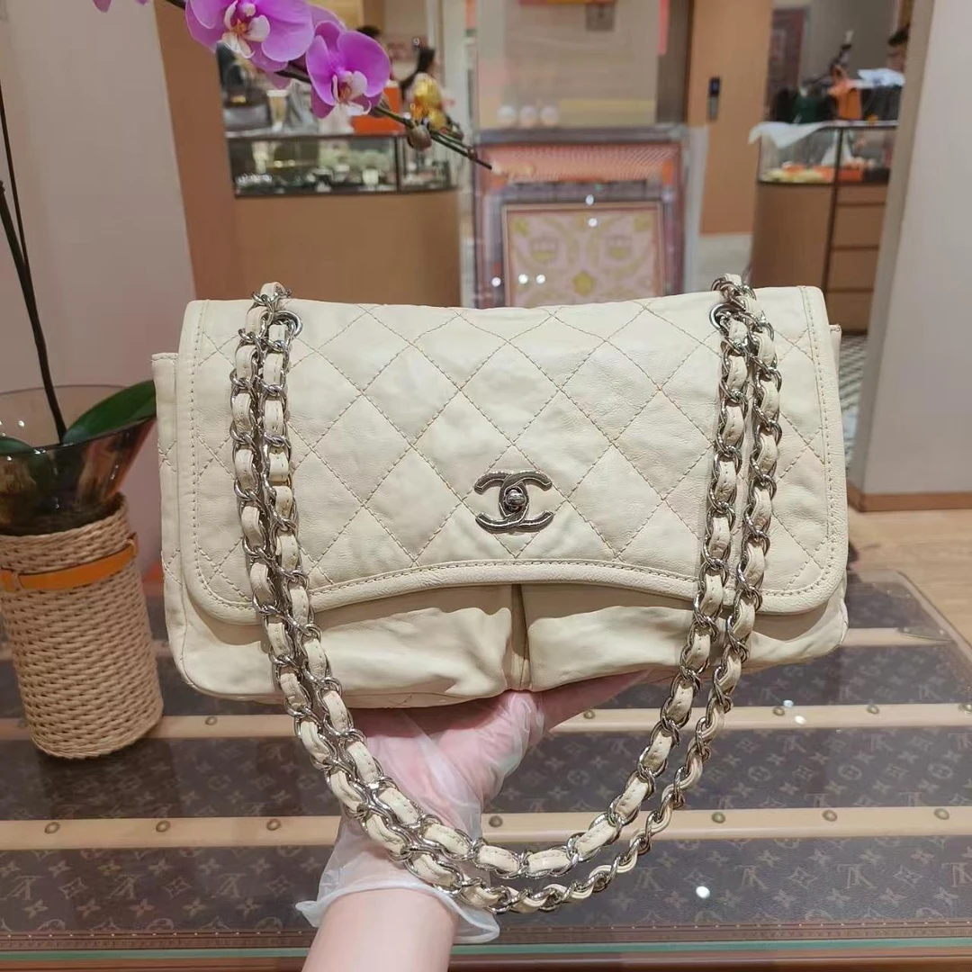 95新 Chanel/香奈儿 双口袋机场包米色银扣牛皮中号