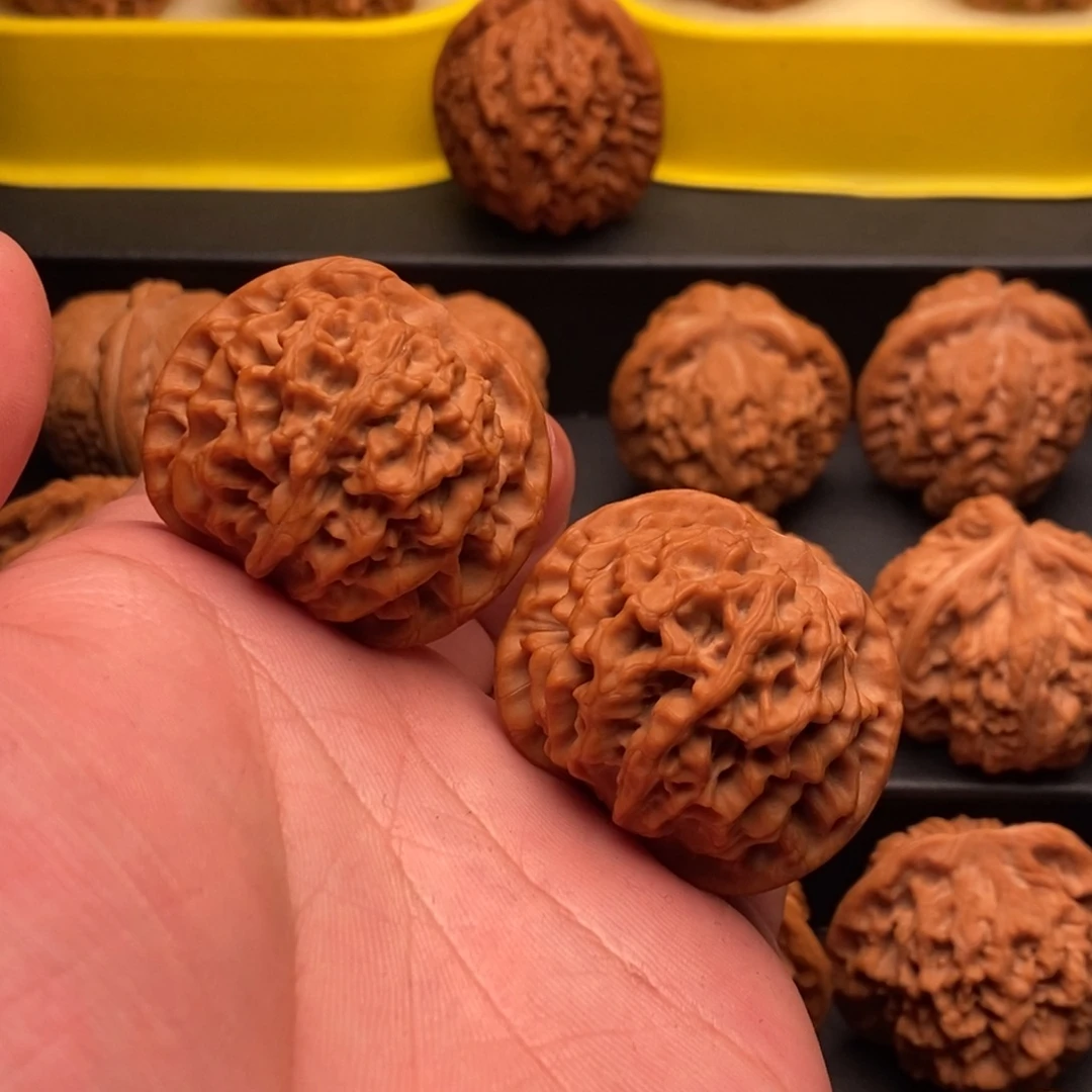 文玩核桃吊坠40秦闷