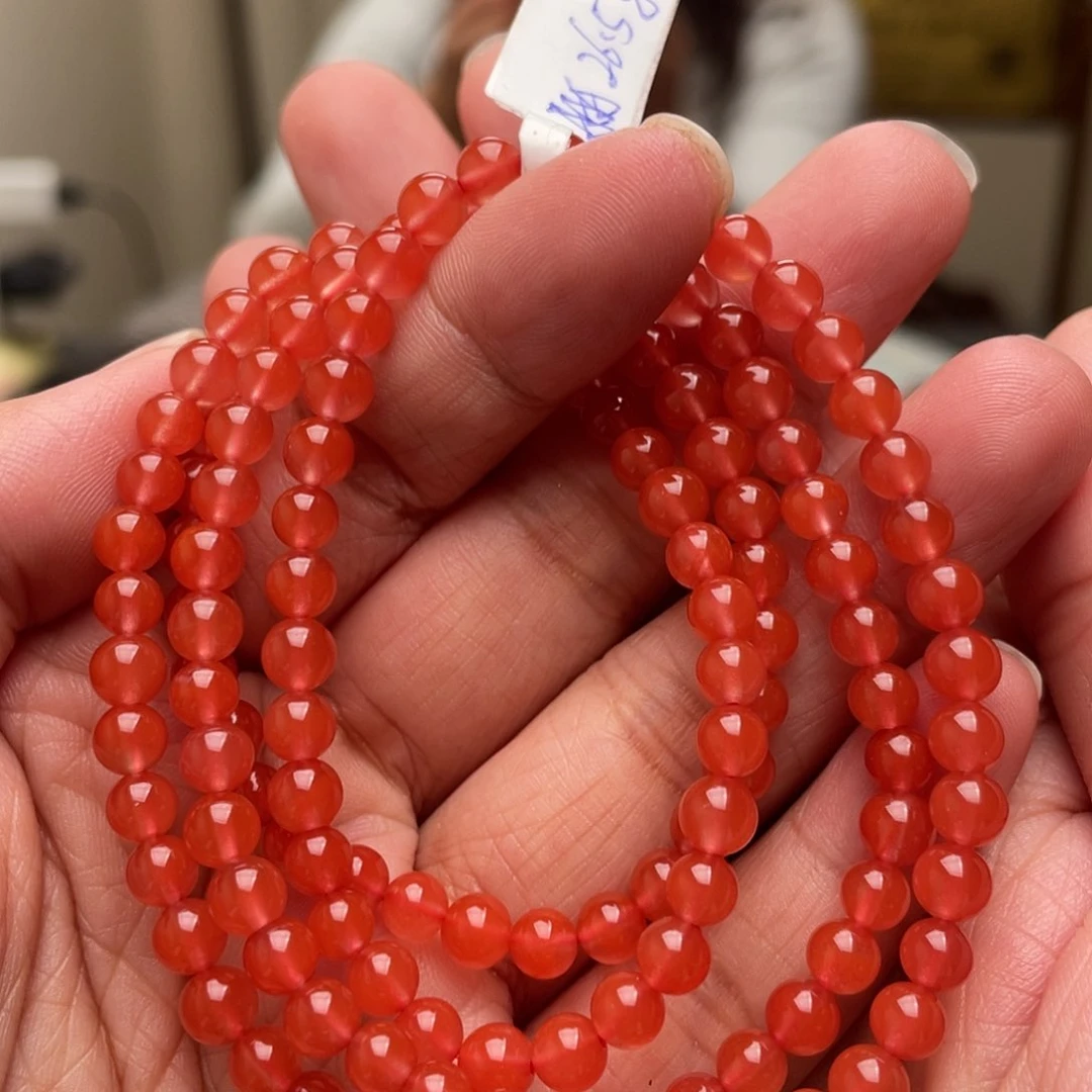 南红玛瑙项链未镶嵌