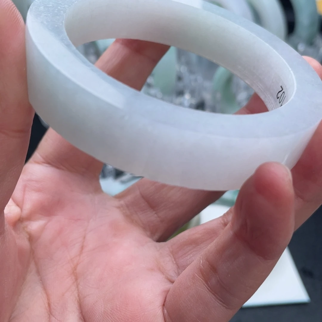 未镶嵌正圈定制翡翠