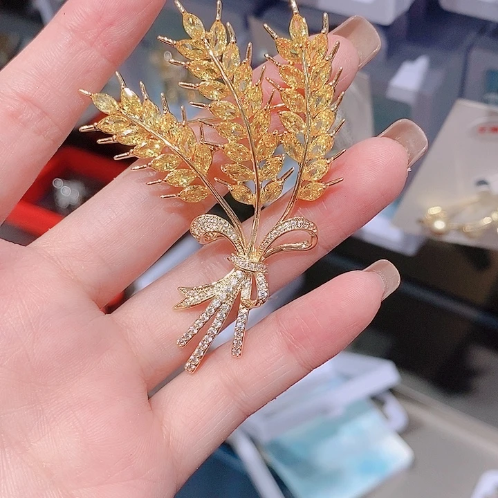锆石铜合金麦穗胸针 大气上档次