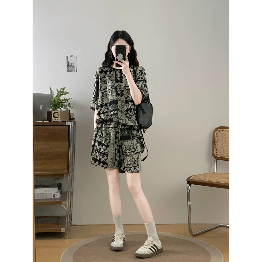 大码女装胖mm夏新款2025时尚百搭气质短袖短裤显瘦减龄休闲套装女