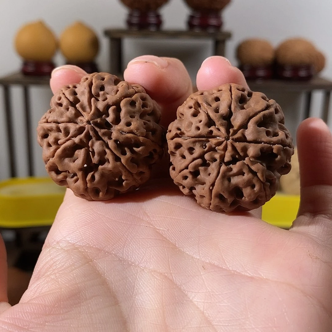 吊坠文玩核桃8瓣金刚微瑕36