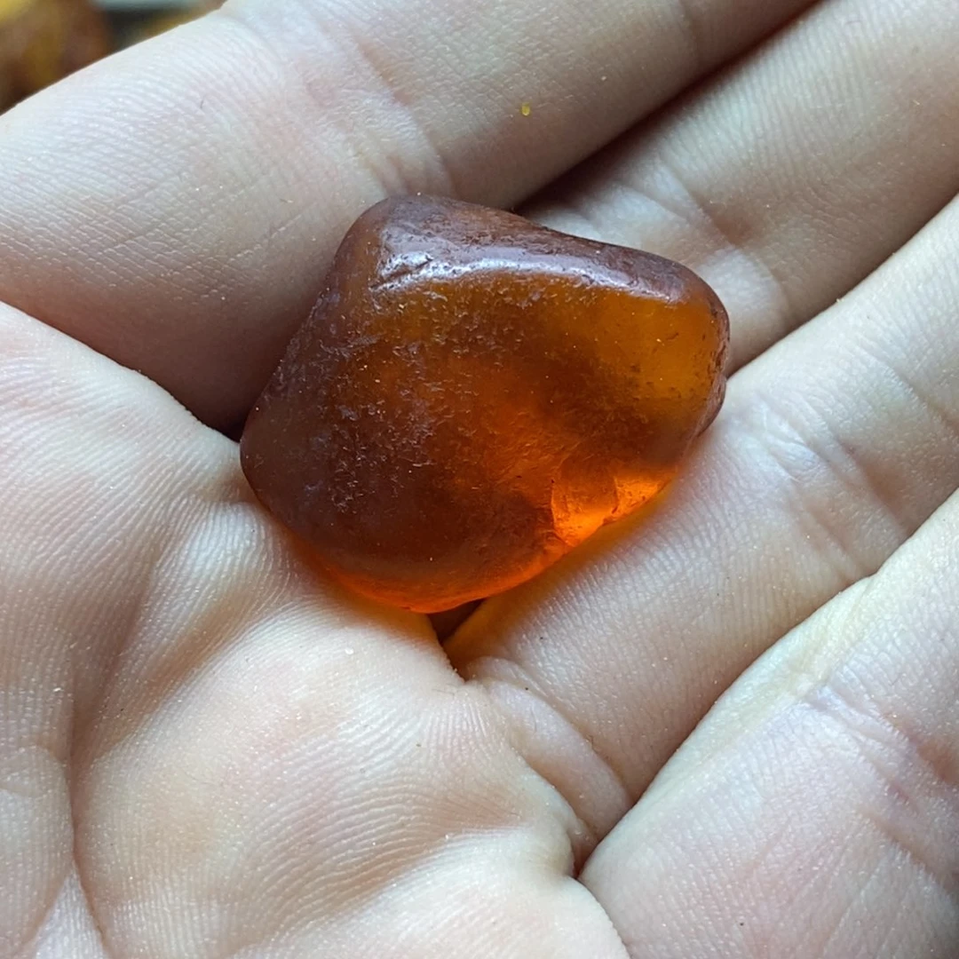 定制琥珀蜜蜡原石定制