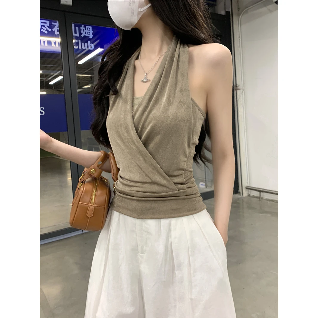 小众设计感交叉V领假两件挂脖背心女气质露肩褶皱辣妹风外穿上衣